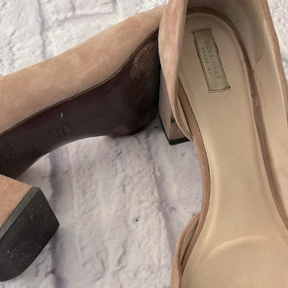 🔵Cole Haan Tan Suede Heels Elegant Design - Picture 16 of 16